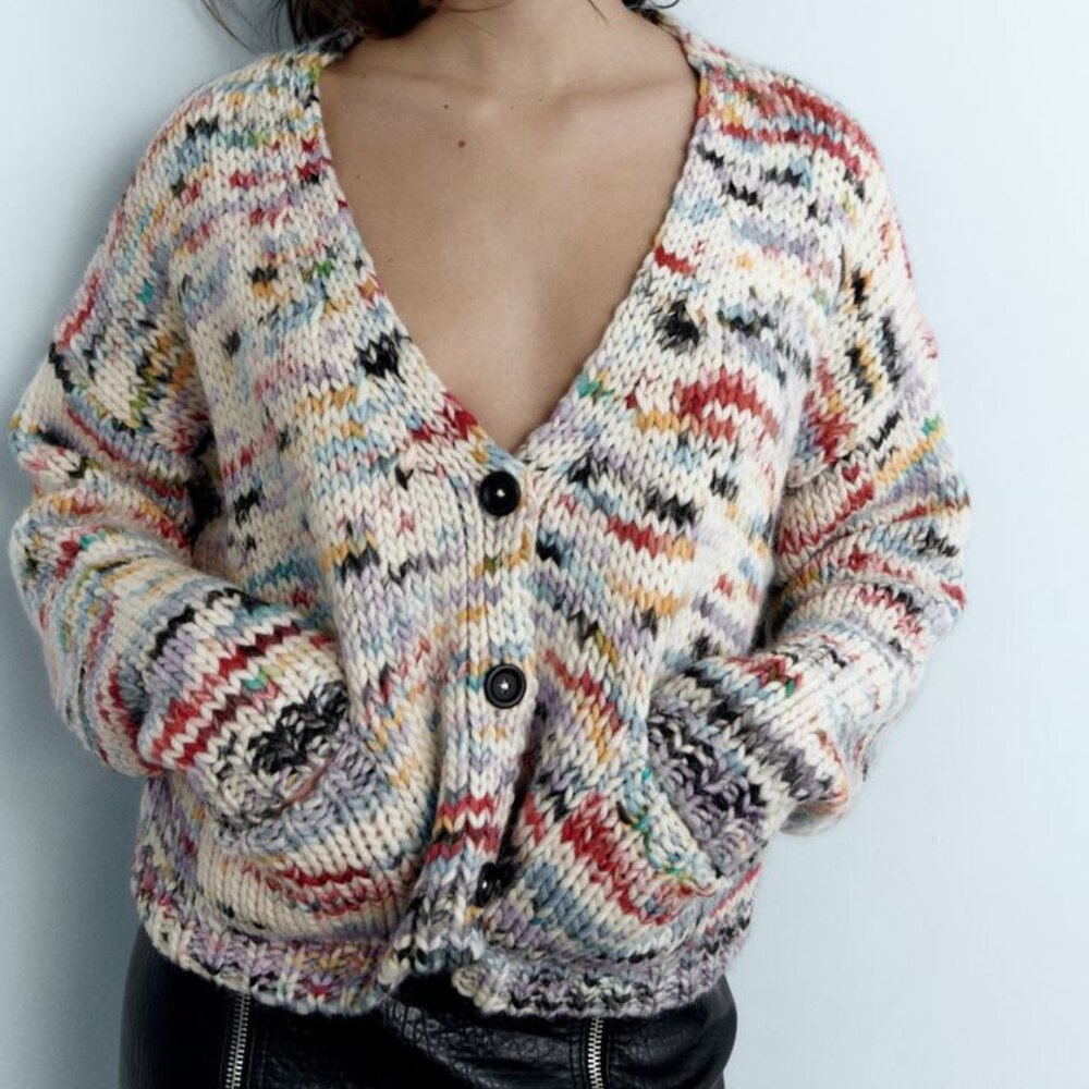 ISO!! Zara Red and Pink Cropped sweater